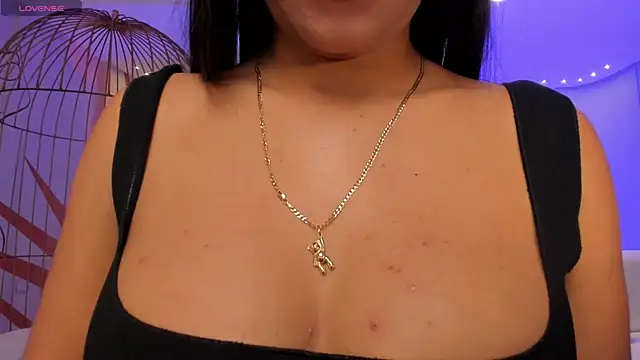 Snapshot of JessicaWilliams1 chatting on October 16, 2025, 9:54 am JessicaWilliams1 online show from October 16, 2025, 9:54 am