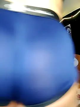 Snapshot of Janna_mnt chatting on November 11, 2025, 3:28 am Janna mnt online show from November 11, 2025, 3:28 am