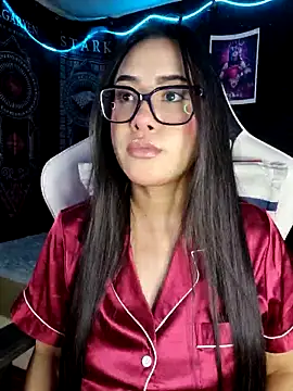 Snapshot of Janna_mnt chatting on November 14, 2025, 3:38 am Janna mnt online show from November 14, 2025, 3:38 am