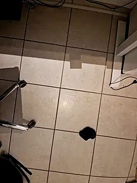 Lorent6969 online show from November 22, 2025, 4:33 am