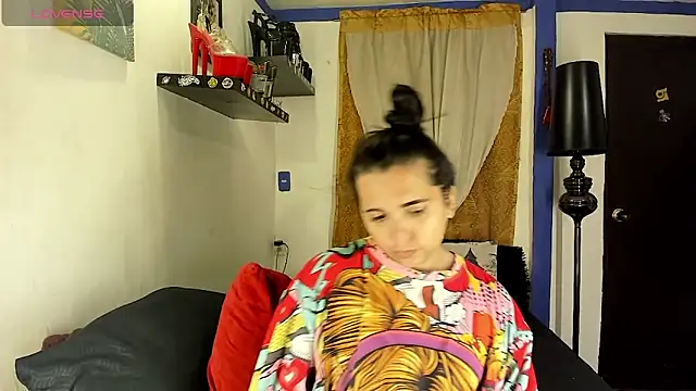 SARAMISHA online show from March 1, 2026, 5:37 pm