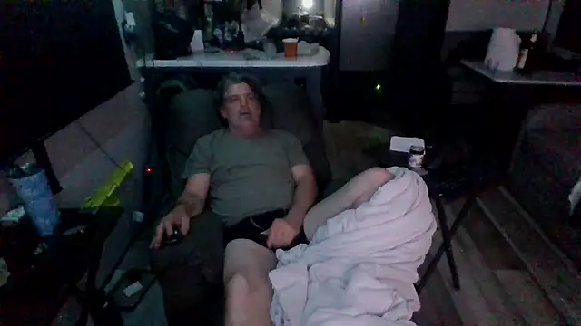 Snapshot of lateniter chatting on March 3, 2026, 6:19 am lateniter online show from March 3, 2026, 6:19 am