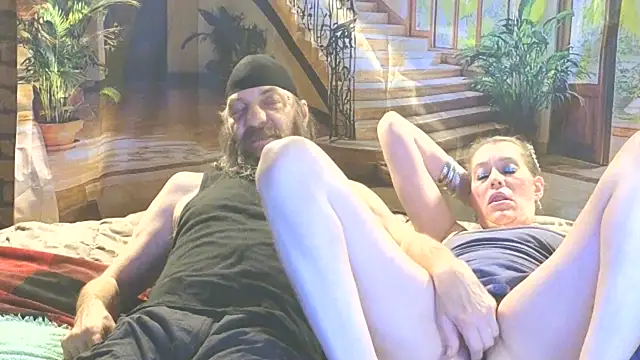 Snapshot of PropertyAndBiker chatting on November 12, 2025, 11:14 pm PropertyAndBiker online show from November 12, 2025, 11:14 pm