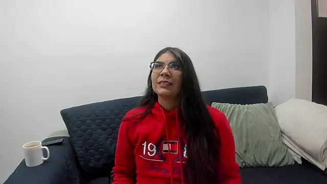 Luna Dumont online show from September 28, 2025, 11:26 am