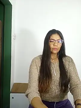 Luna Dumont online show from July 16, 2026, 11:16 am