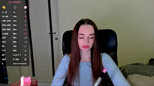 Kimmberr online show from December 21, 2025, 2:51 am