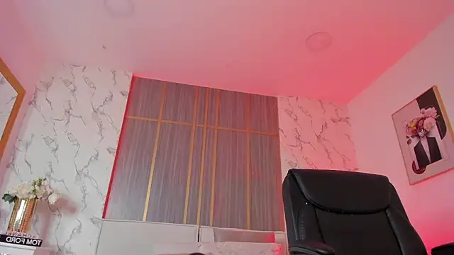 Dollar-girl online show from February 8, 2026, 2:09 pm