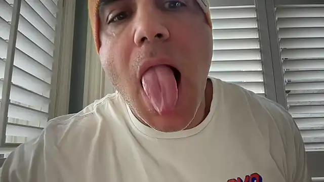 Bad daddy21 online show from January 12, 2026, 6:13 pm