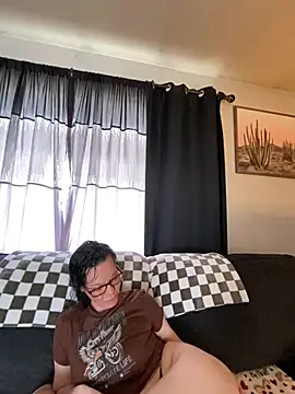 Snapshot of SidneyRaee chatting on January 22, 2025, 7:13 pm SidneyRaee online show from January 22, 2025, 7:13 pm