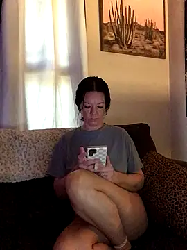 Snapshot of SidneyRaee chatting on September 12, 2025, 3:34 pm SidneyRaee online show from September 12, 2025, 3:34 pm