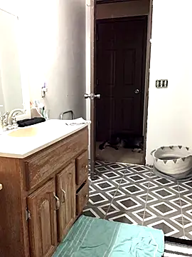 Snapshot of SidneyRaee chatting on October 1, 2025, 2:56 pm SidneyRaee online show from October 1, 2025, 2:56 pm