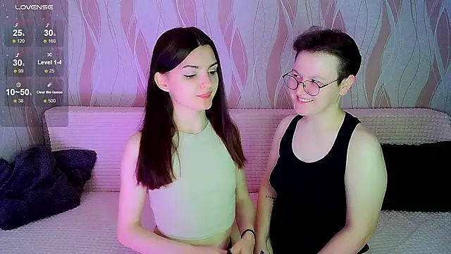  crazy baby  online show from October 4, 2025, 10:19 pm