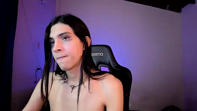 Snapshot of angelitofemboy chatting on June 15, 2026, 2:25 am angelitofemboy online show from June 15, 2026, 2:25 am