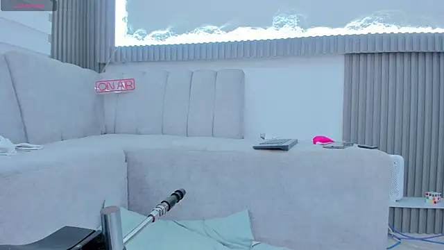 Snapshot of Apolo_Bianco_ chatting on October 29, 2025, 10:44 pm Apolo Bianco online show from October 29, 2025, 10:44 pm