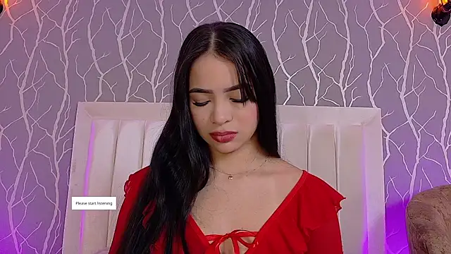 madison fox1 online show from November 26, 2025, 12:39 pm