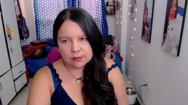 Snapshot of claryssa_ chatting on November 22, 2025, 6:51 pm claryssa online show from November 22, 2025, 6:51 pm