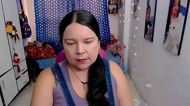 Snapshot of claryssa_ chatting on January 6, 2026, 9:07 pm claryssa online show from January 6, 2026, 9:07 pm