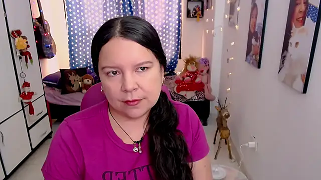 Snapshot of claryssa_ chatting on February 22, 2026, 5:55 pm claryssa online show from February 22, 2026, 5:55 pm