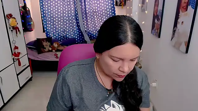 Snapshot of claryssa_ chatting on February 26, 2026, 7:46 pm claryssa online show from February 26, 2026, 7:46 pm