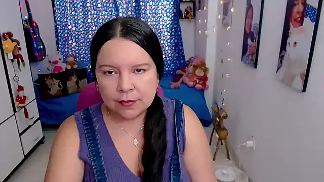 Snapshot of claryssa_ chatting on February 28, 2026, 6:53 pm claryssa online show from February 28, 2026, 6:53 pm