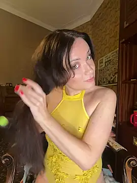 Snapshot of SweetLera chatting on March 7, 2025, 6:13 am SweetLera online show from March 7, 2025, 6:13 am