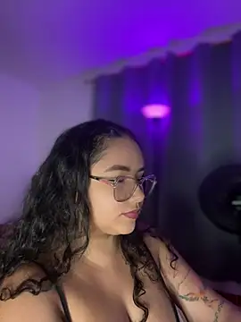 CurlyGirl 1 online show from April 9, 2026, 10:59 pm