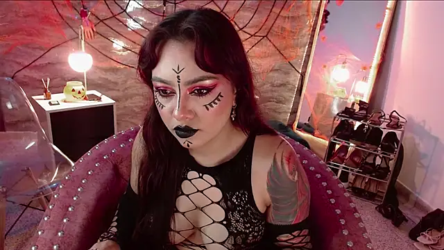 samara smithh online show from October 27, 2025, 11:58 am