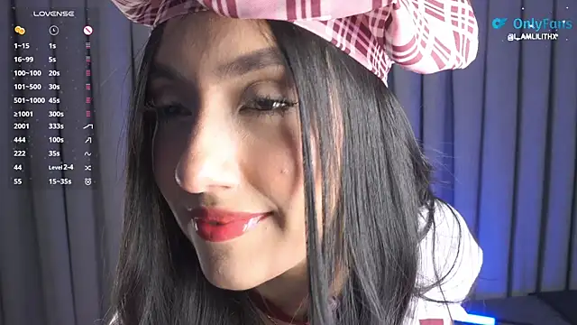 yourlittlesucubus online show from November 7, 2025, 10:21 pm