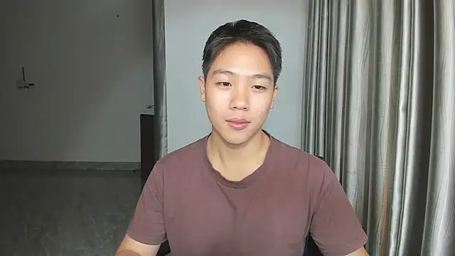 Snapshot of Oliver_Nl chatting on December 6, 2024, 4:38 pm Oliver Nl online show from December 6, 2024, 4:38 pm