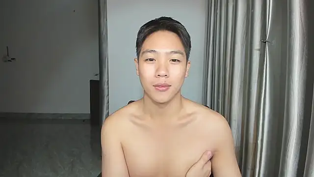 Snapshot of Oliver_Nl chatting on December 7, 2024, 3:52 pm Oliver Nl online show from December 7, 2024, 3:52 pm