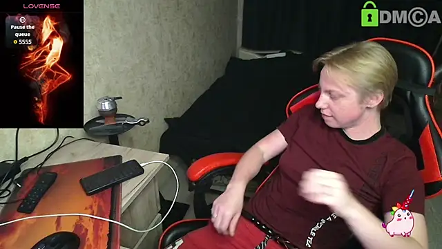 Alexis Gordon online show from October 13, 2025, 8:20 pm