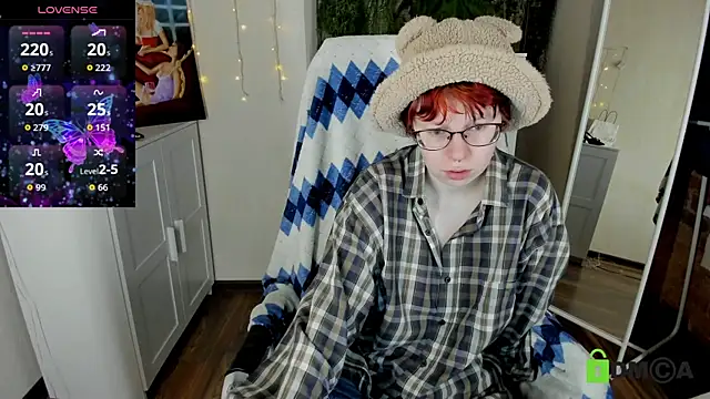 Melissa Wells online show from October 23, 2025, 9:02 pm