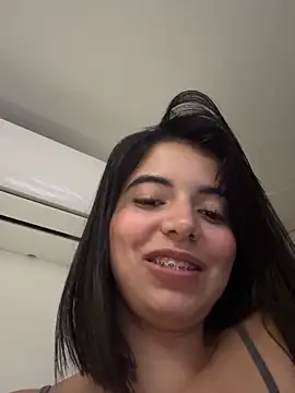 NicolRoss  online show from November 12, 2025, 8:59 am