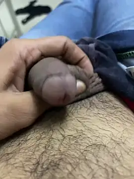 Snapshot of hitlar1026 chatting on December 26, 2024, 12:49 pm hitlar1026 online show from December 26, 2024, 12:49 pm