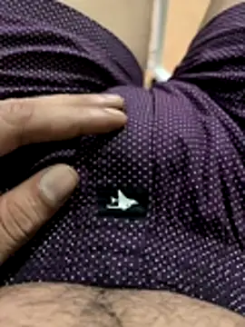 Snapshot of hitlar1026 chatting on December 21, 2025, 4:03 pm hitlar1026 online show from December 21, 2025, 4:03 pm