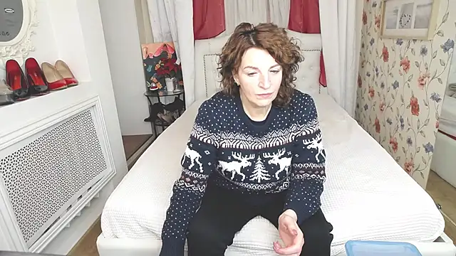 Snapshot of AmiHotGranny chatting on February 20, 2026, 1:11 pm AmiHotGranny online show from February 20, 2026, 1:11 pm