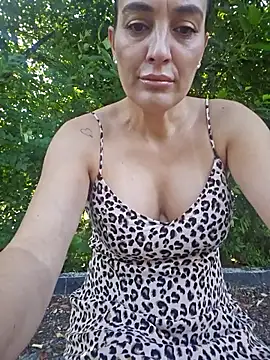 AnaFoxxy online show from June 27, 2026, 6:18 am