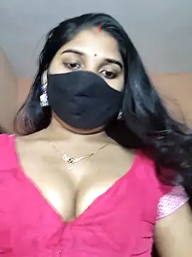 Luv Adite20 online show from October 29, 2025, 5:25 pm