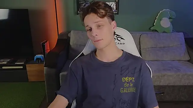 TeddyLiLboy online show from November 13, 2025, 4:06 pm