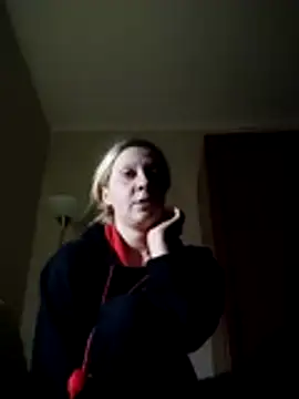 LeraSweet online show from February 15, 2026, 9:11 pm