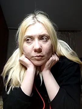 LeraSweet online show from April 20, 2026, 7:37 pm