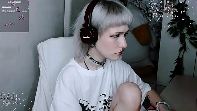 say mary online show from November 5, 2025, 4:51 pm