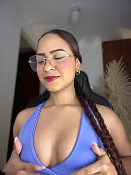 gretta kler1 online show from June 9, 2026, 10:10 pm