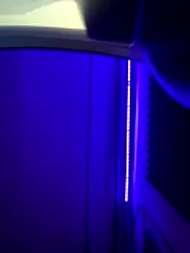 HornyBoyTim online show from December 18, 2025, 3:45 am