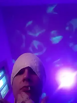 Snapshot of SuccubusTatuada chatting on February 12, 2026, 9:21 pm SuccubusTatuada online show from February 12, 2026, 9:21 pm