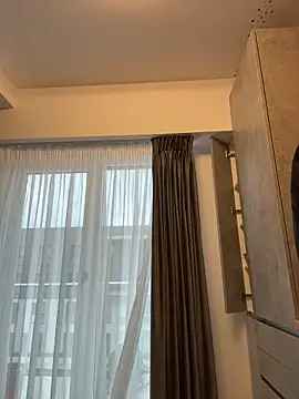 Snapshot of deliaroyal chatting on December 2, 2025, 1:39 pm deliaroyal online show from December 2, 2025, 1:39 pm