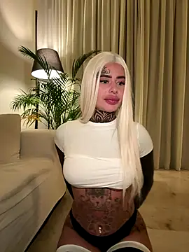 bambixboo online show from October 8, 2025, 7:55 pm