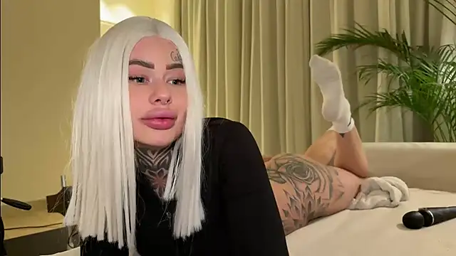 bambixboo online show from March 9, 2026, 6:34 pm