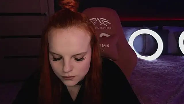 KristiRosee online show from January 22, 2025, 11:12 am
