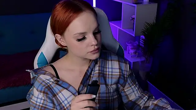 KristiRosee online show from January 28, 2025, 10:56 am